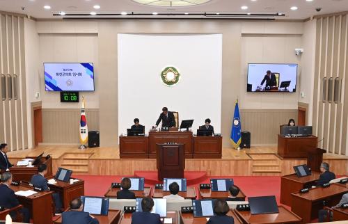 제297회 화천군의회 임시회 제1차 본회의